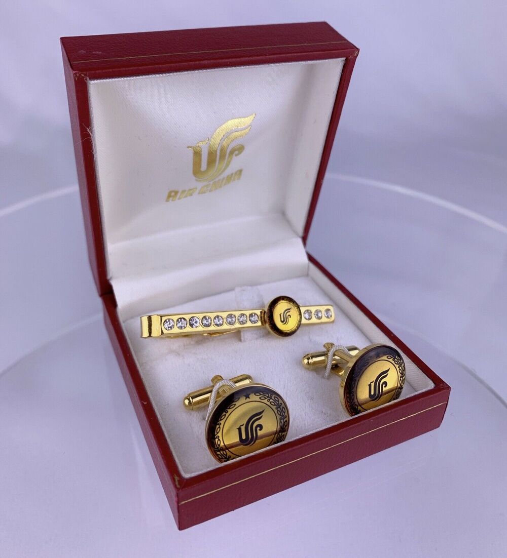 Air China Airlines Gold Tone Cufflinks Tie Clip Bar Rhinestones Box Vintage